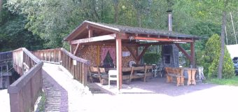 Bodensee Hafenliste mit Grillplatz im Hafen